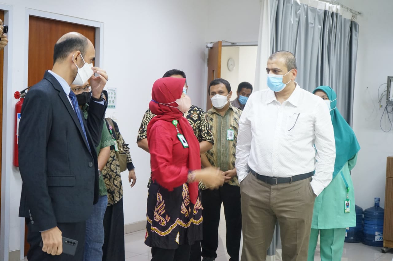 kunjungan donatur rs qatar charity1 dompet dhuafa