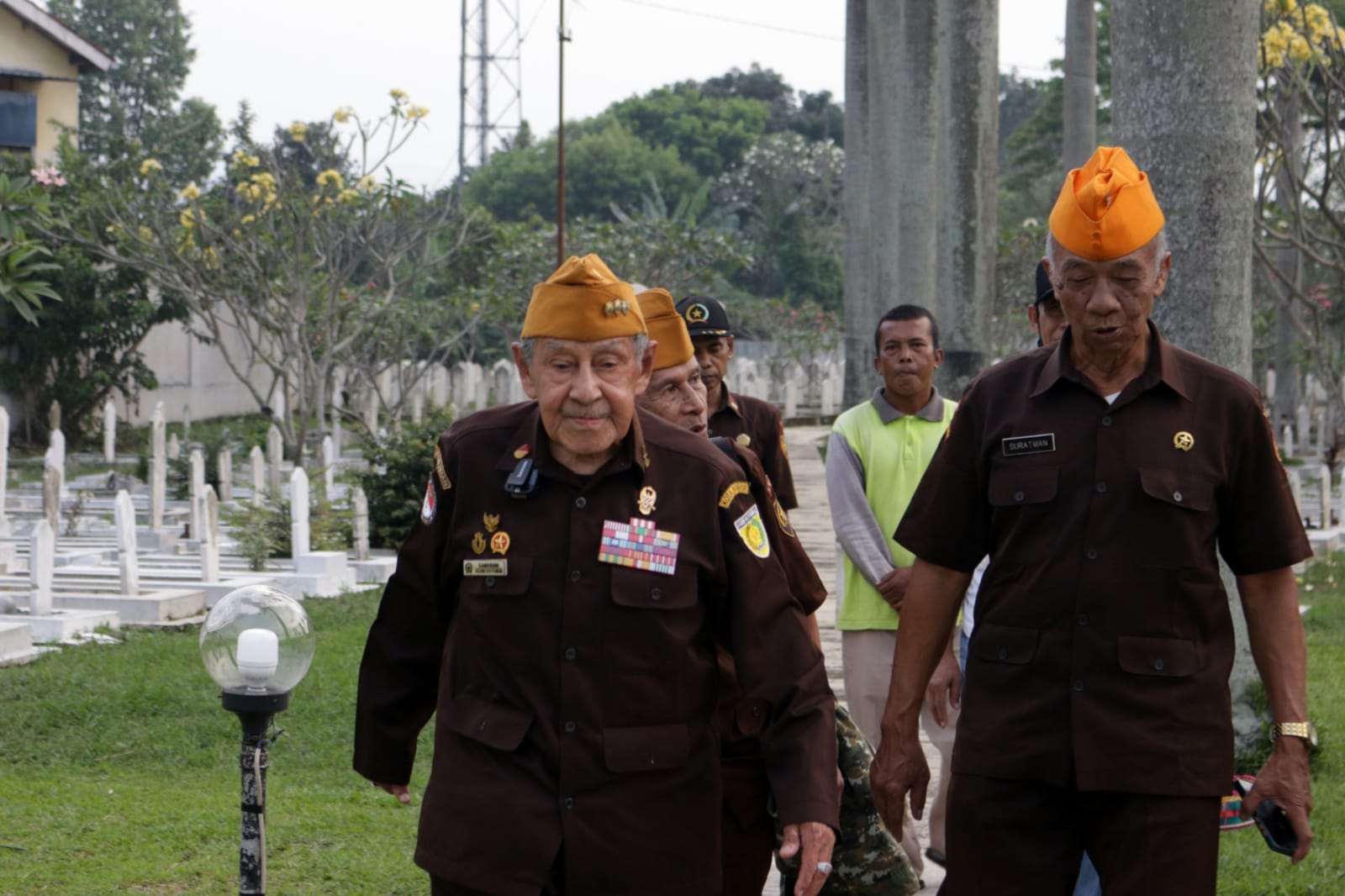 LPM Dompet Dhuafa Salurkan Bantuan Kepada Veteran Kemeredekan di Hut ke-77 RI