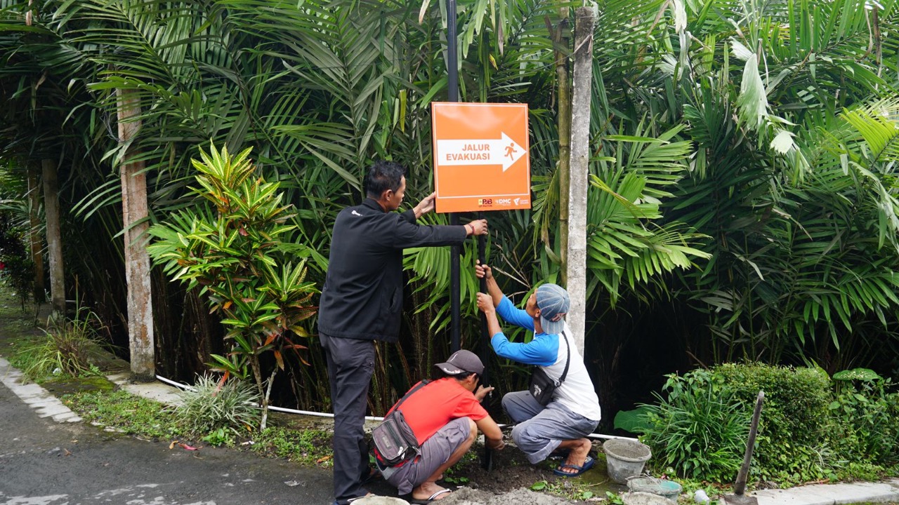 merapi menanti empati rekam jejak ktb di desa kaliurang1 dompet dhuafa