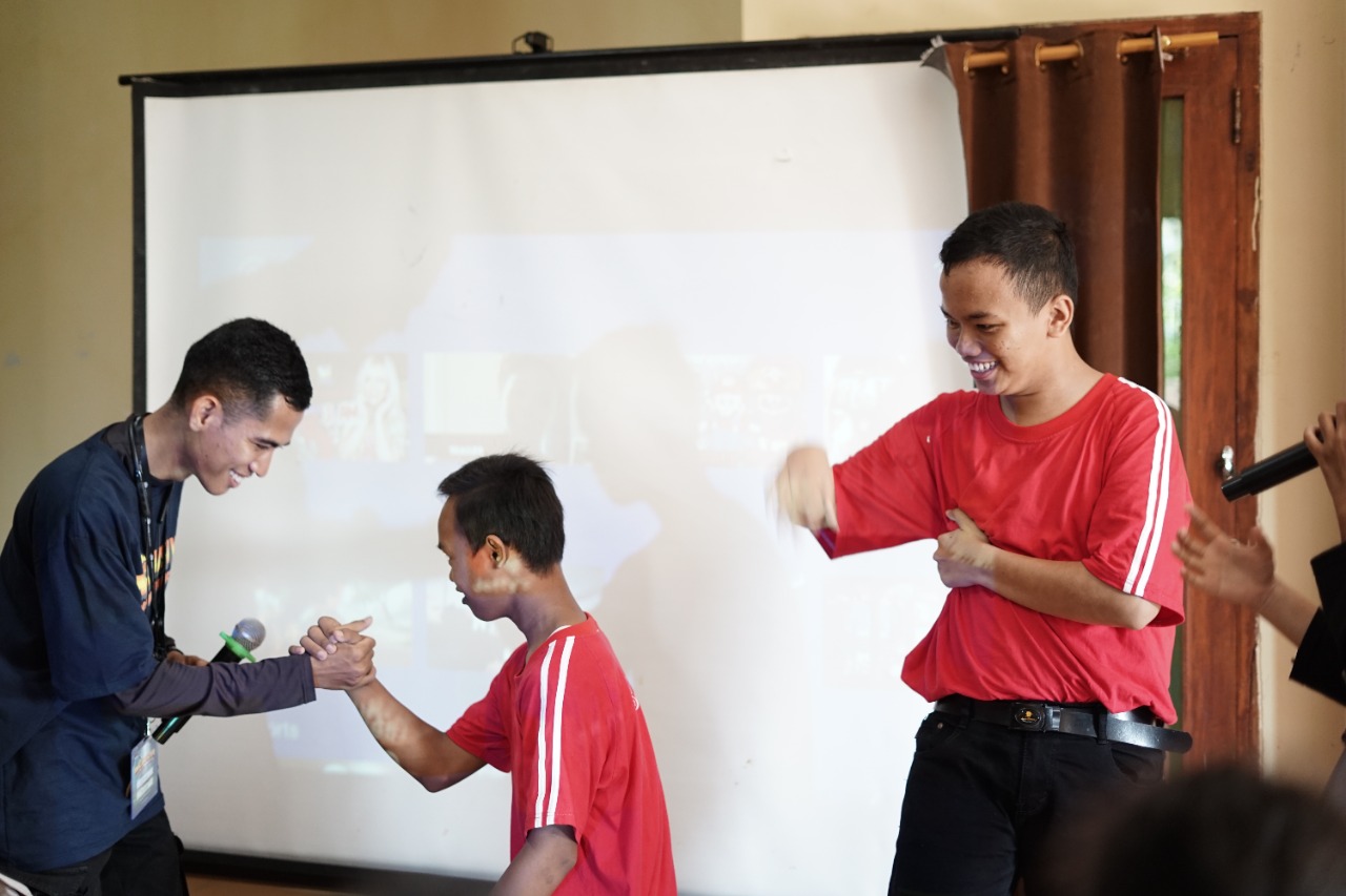 inclusive volunteer in action bermain bersama adikadik sahabat difabel lampung1 dompet dhuafa