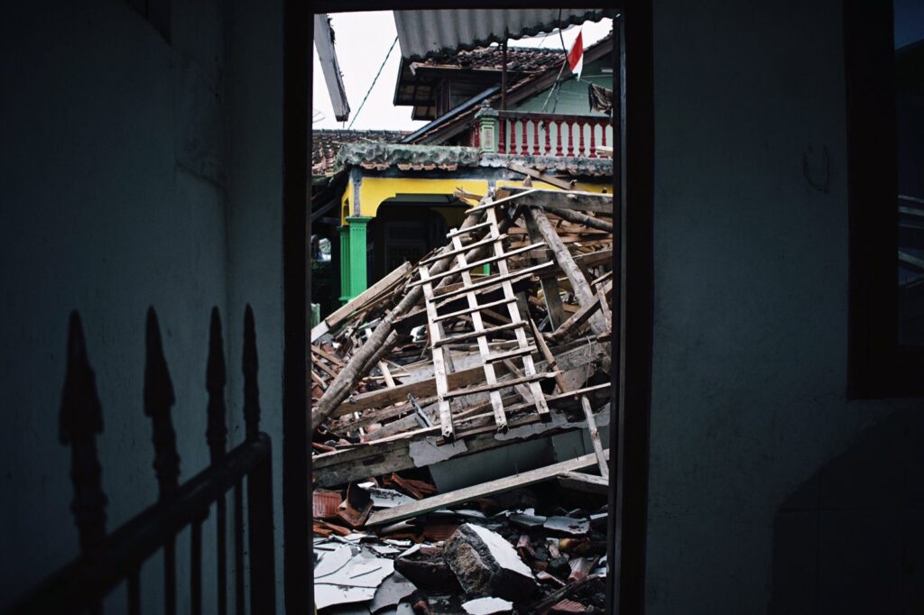 musholla darurat pacet gempa cianjur dompet dhuafa gempa-bumi