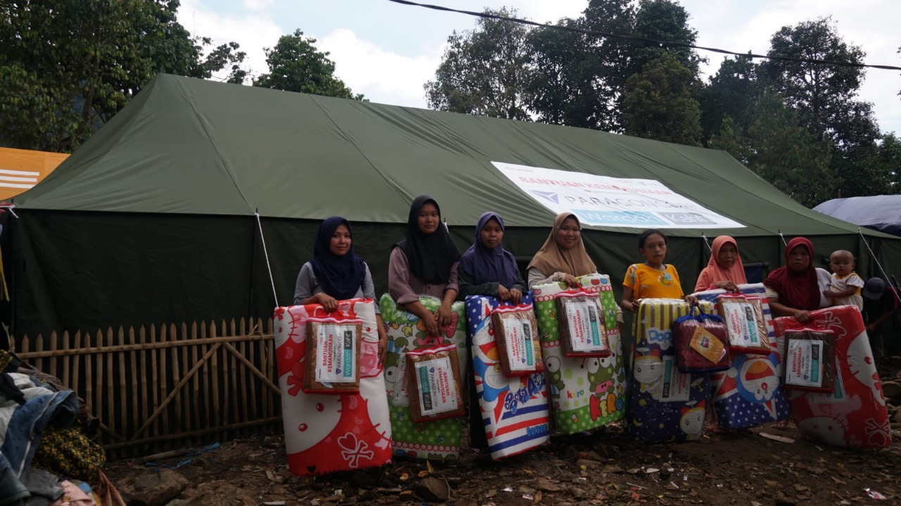paragon corp distribusikan tenda darurat bagi penyintas gempa bumi cianjur3 dompet dhuafa
