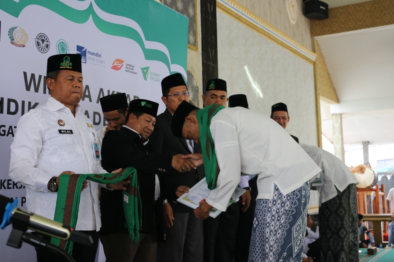 wisuda akbar pkd angkatan kedua di lapas khusus kelas iia gunung sindur1 dompet dhuafa