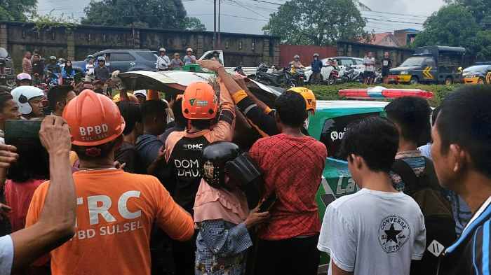 banjir parepare dmc dompet dhuafa banjir-parepare