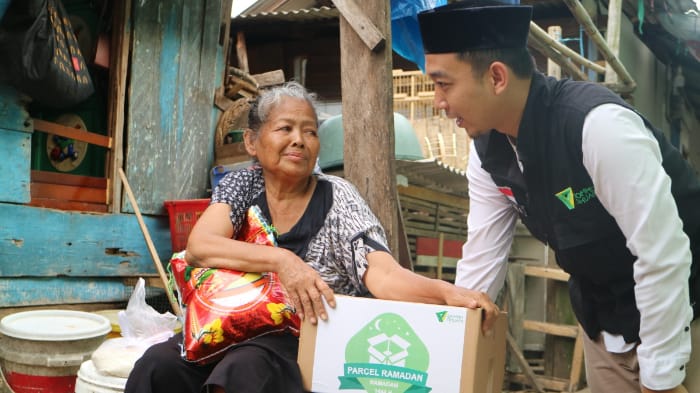 dd lampung paket kebaikan dompet dhuafa dompet-dhuafa-bagikan-paket-kebaikan