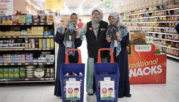 belanja bareng yatim dompet dhuafa x lulu hypermarket dompet dhuafa belanja-bareng-yatim-dompet-dhuafa