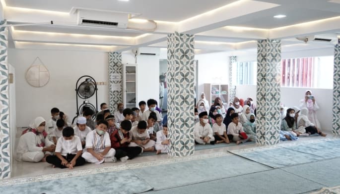 sd-bangun-mandiri-salurkan-donasi-lewat-dompet-dhuafa