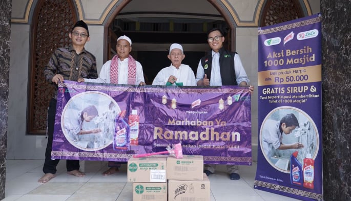 dompet dhuafa lulu hypermarket reckitt dompet dhuafa dompet-dhuafa-aksi-bersih-masjid