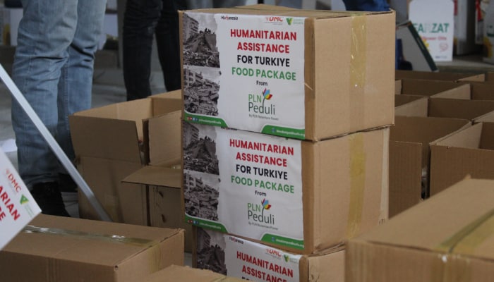dompet-dhuafa-dan-pt-pln-nusantara-power-up-muara-tawar-bagikan-food-package-bagi-penyintas-gempa-turkiye