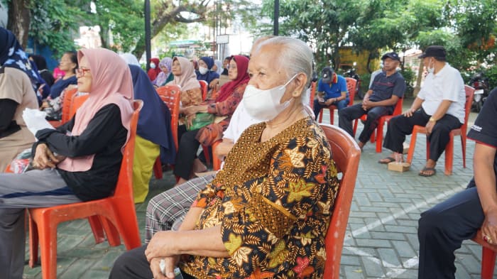 gerakankesehatanlanjutusia 5 dompet dhuafa gerakan-kesehatan-lanjut-usia-dompet-dhuafa