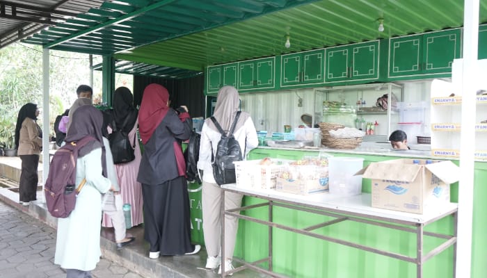 kantin kontainer dompet dhuafa 2 dompet dhuafa kantin Kontainer Dompet Dhuafa