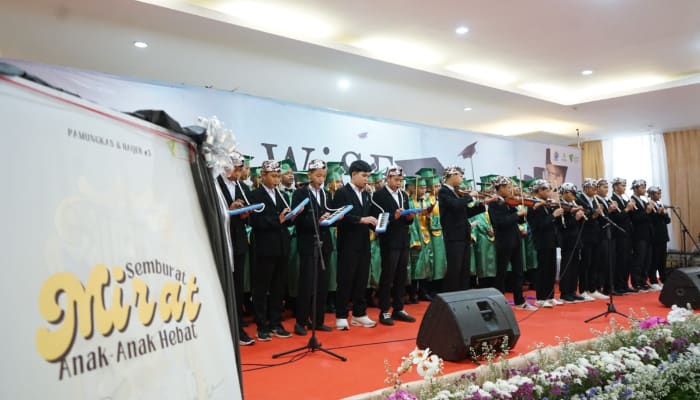 LPI Dompet Dhuafa Wisuda 47 Siswa