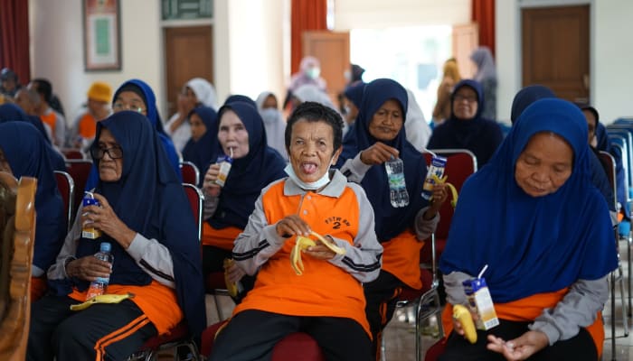 Dompet Dhuafa dan Pemkot Jakbar gelar skrining kesehatan lansia