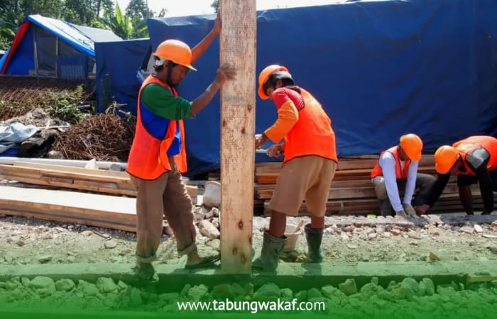 Pembangunan Masjid Al-Barakah lewat Program Wakaf Cianjur Bangkit Dompet Dhuafa.