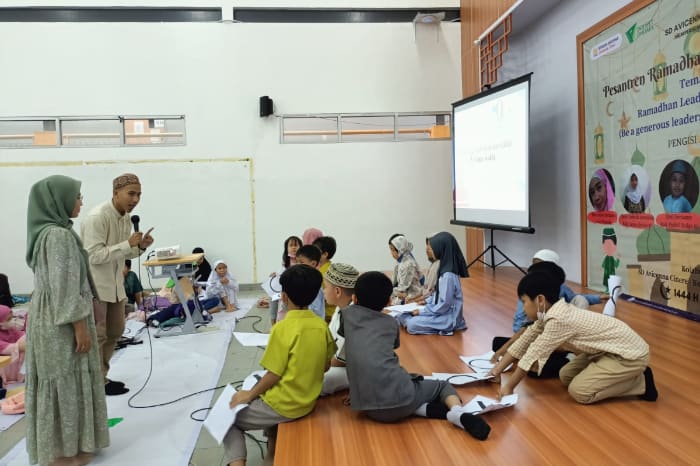 ramadan ceria sd avicenna cinere 5 dompet dhuafa Bekerja sama dengan Dompet Dhuafa, SD Avicenna Cinere menggelar Ramadan Ceria.