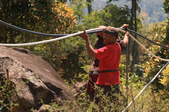 aliran air bersih di kaki gunung merbabu 2 dompet dhuafa Program Air Untuk Kehidupan Dompet Dhuafa sapa Boyolali, Aliran Air Bersih di Kaki Gunung Merbabu