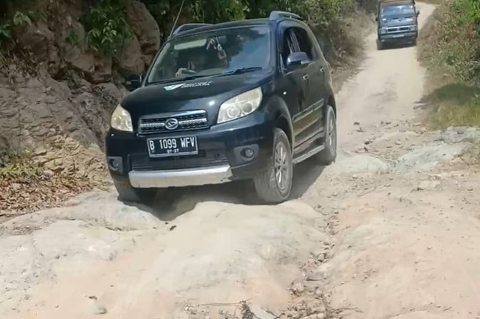 Dompet Dhuafa Salurkan Puluhan Al-Qur’an dan Bingkisan untuk Guru Ngaji di Lampung