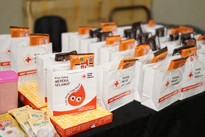 Dompet Dhuafa hadirkan layanan donor darah dan periksa mata gratis di GIIAS 2023.