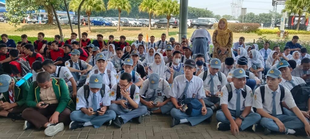 Kunjungan SMK ke GIIAS 2023