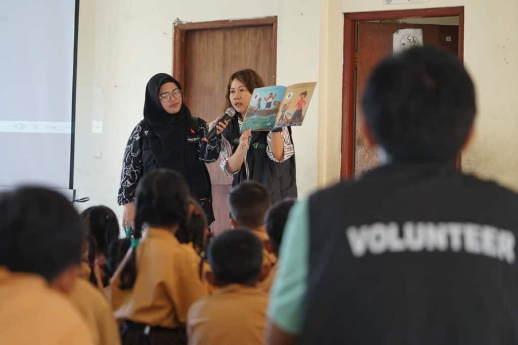 voluntrip waste summit bali 2 dompet dhuafa Edukasi sampah di SDN 05 Kesiman dalam kegiatan Voluntrip Waste Summit Bali