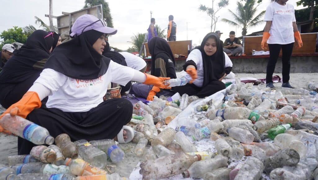 voluntrip waste summit papua 5 dompet dhuafa Voluntrip Waste Summit Papua
