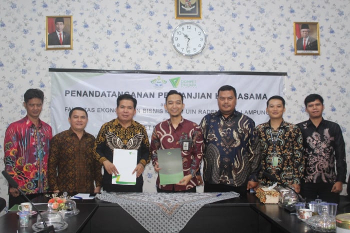 kantin kontainer uin raden inten lampung 3 dompet dhuafa Dompet Dhuafa Lampung dan FEBI UIN RIL Tandatangani kerja sama Kantin Kontainer