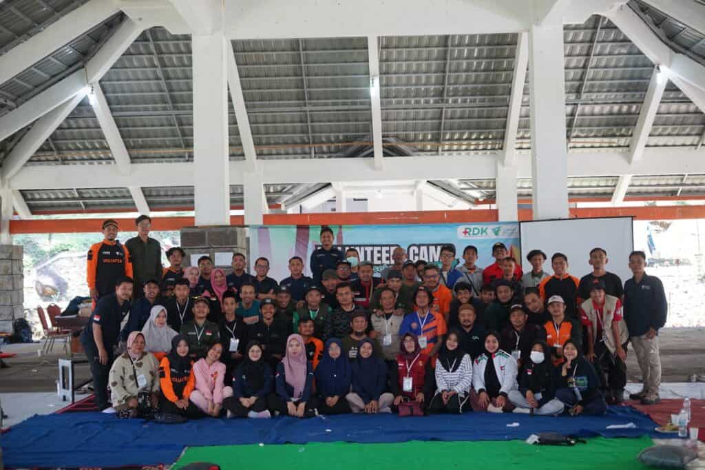 volunteer camp 5 dompet dhuafa LKC Dompet Dhuafa Jateng menggelar Volunteer Camp di Wana Wisata Baturraden, Banyumas.