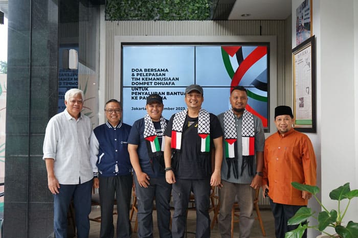 berangkatkan tim ke perbatasan rafah4 dompet dhuafa Dompet Dhuafa berangkatkan tim kemanusiaan ke Perbatasan Rafah