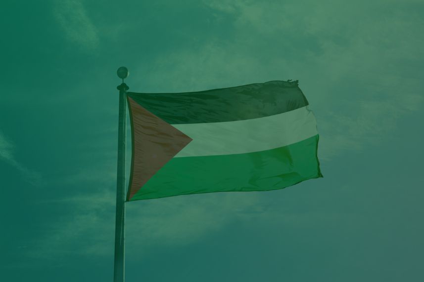 Bendera Palestina Sedang Berkibar