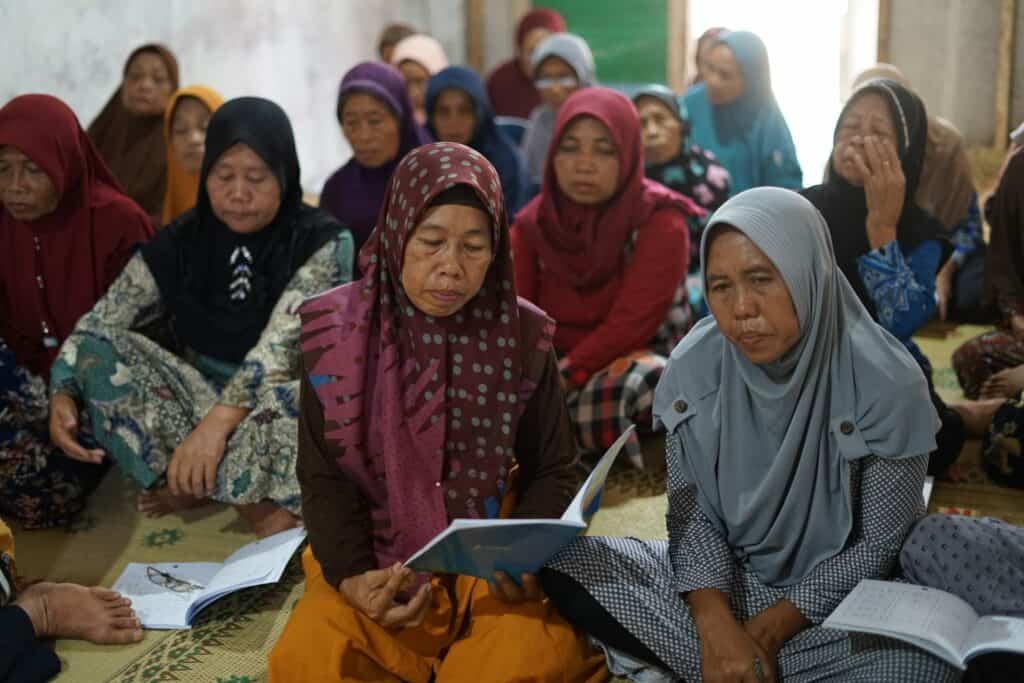 gubung sinau bagi lansia sumberwungu 3 dompet dhuafa Gubung Sinau Bagi Lansia Sumberwungu