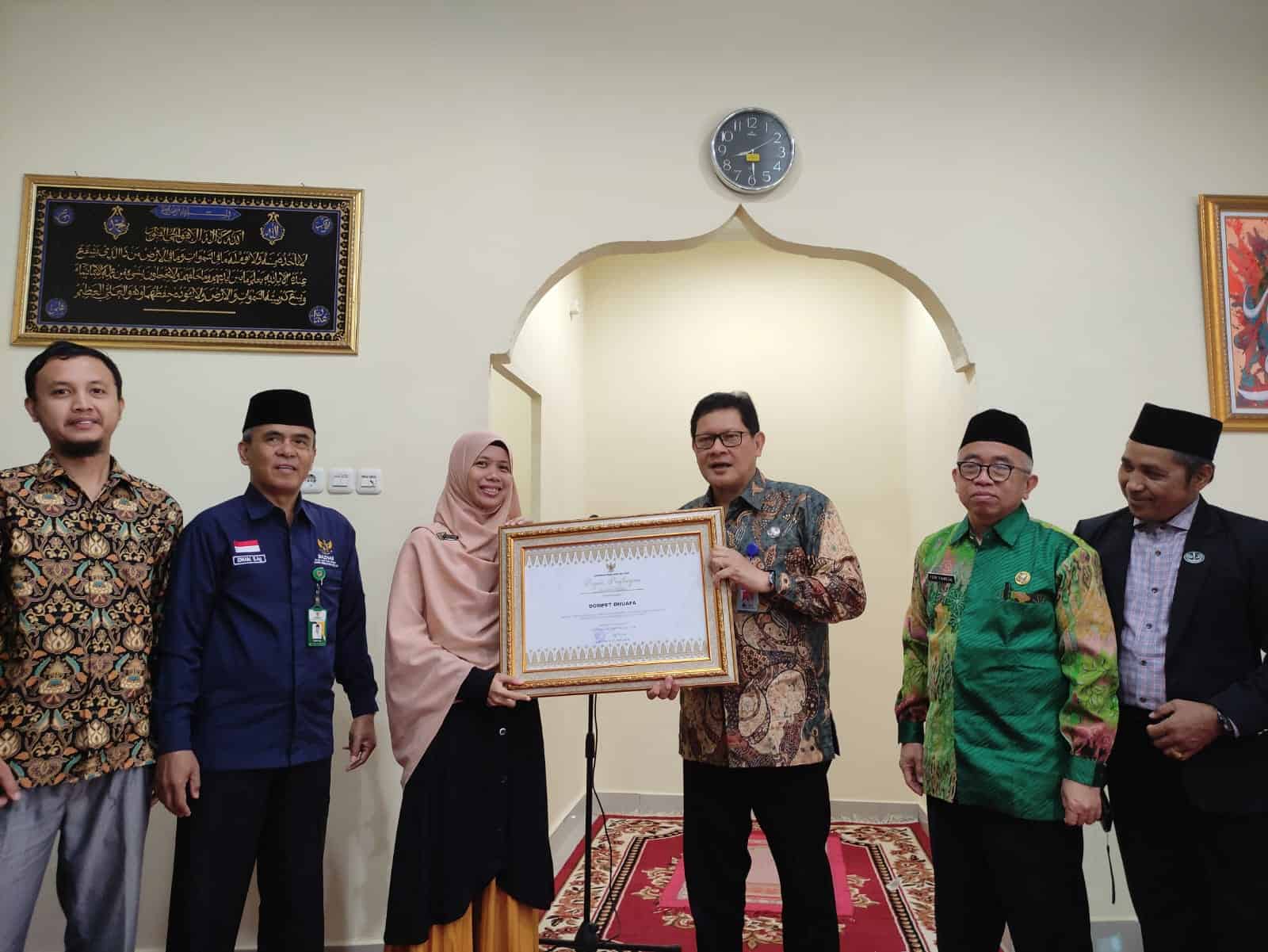 Dompet Dhuafa dianugerahi Piagam LAZ Peduli Kesehatan
