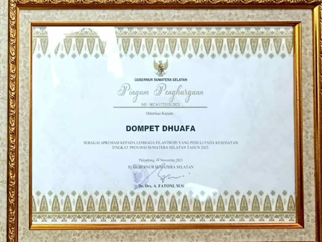 Dompet Dhuafa dianugerahi Piagam LAZ Peduli Kesehatan