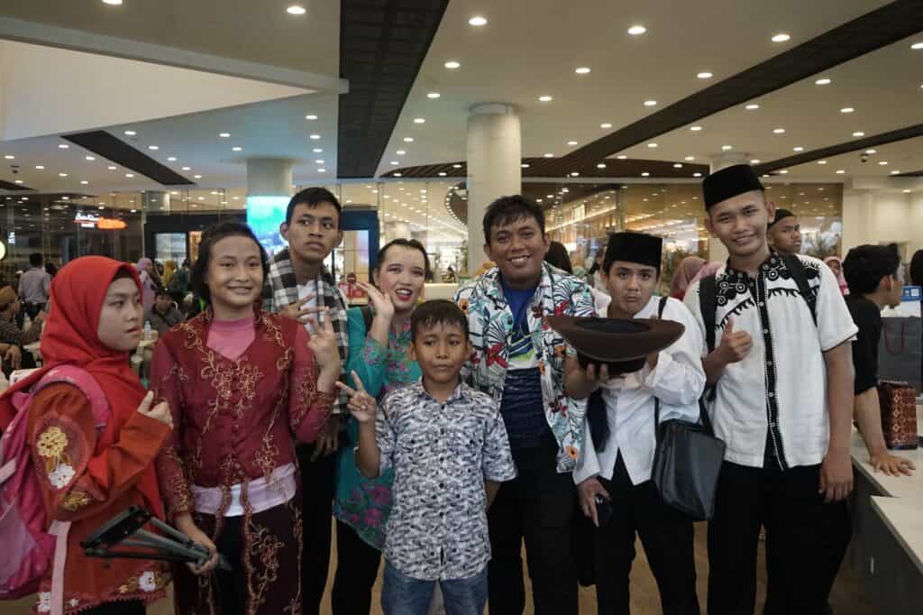 LPM Dompet Dhuafa menggelar Panggung Seni Karya Anak Hebat di Hari Disabilitas Internasional