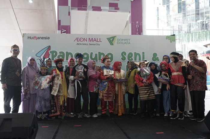 panggung seni karya anak hebat5 dompet dhuafa Hari Disabilitas Internasional, LPM gelar Panggung Seni dan Karya Anak Hebat