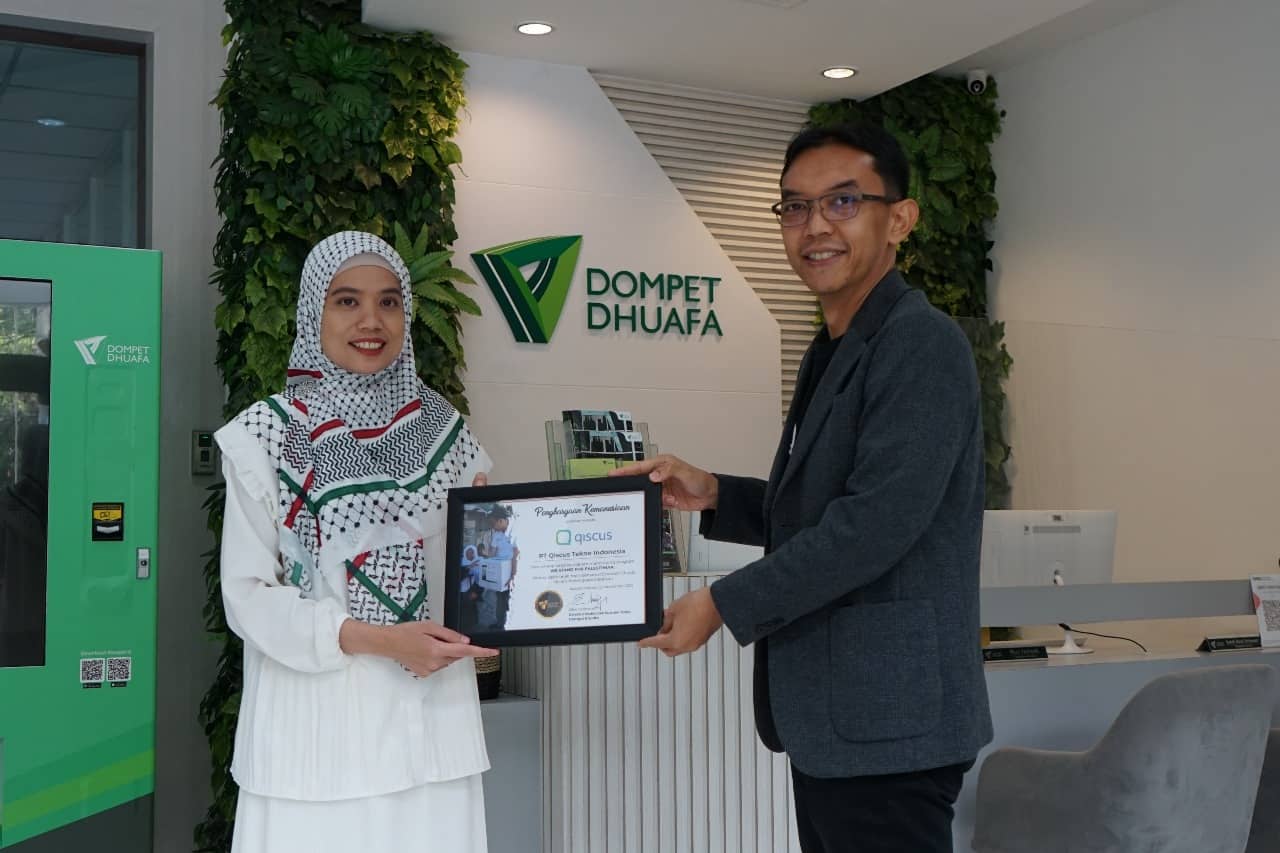 Qiscus serahkan donasi kemanusiaan untuk Palestina melalaui Dompet Dhuafa