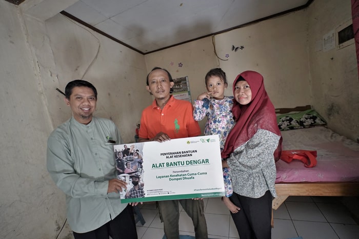 program humanesia salurkan alat bantu dengar untuk Azkadina