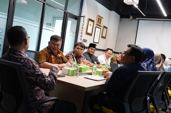 dompet dhuafa dan baznas ri bahas penguatan zakat5 dompet dhuafa Dompet Dhuafa dan BAZNAS RI Bahas Penguatan Zakat