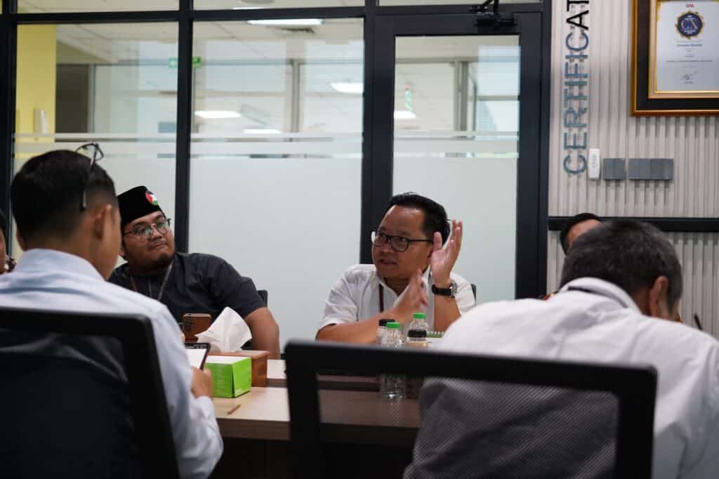 dompet dhuafa dan baznas ri bahas zakat dompet dhuafa