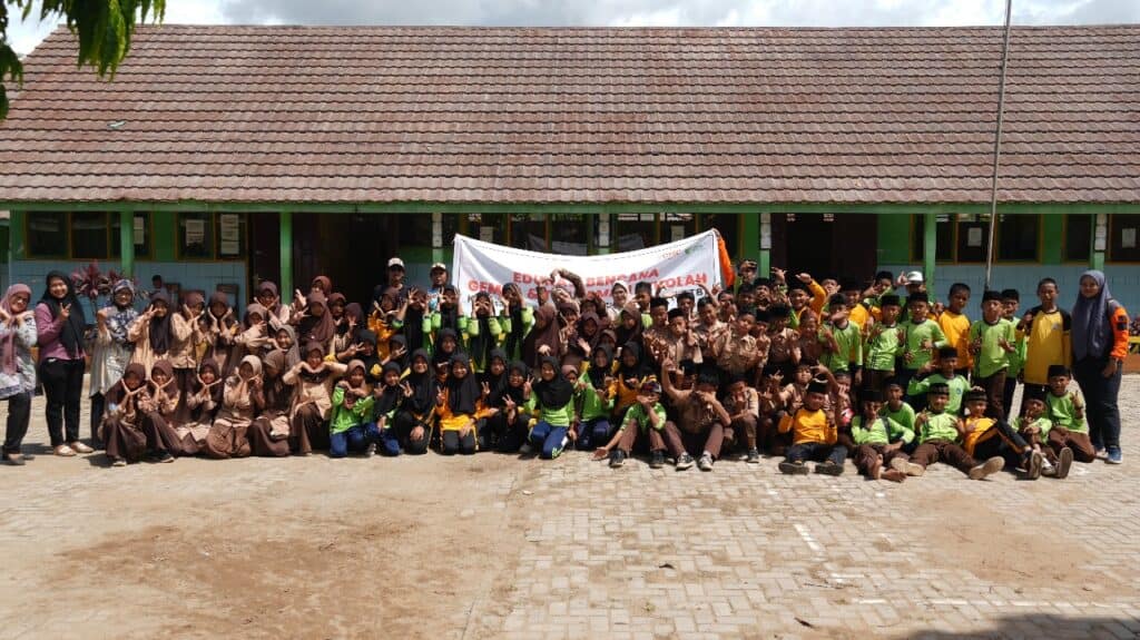 DMC kuatkan kesiapsiagaan bencana pada anak di Malingping