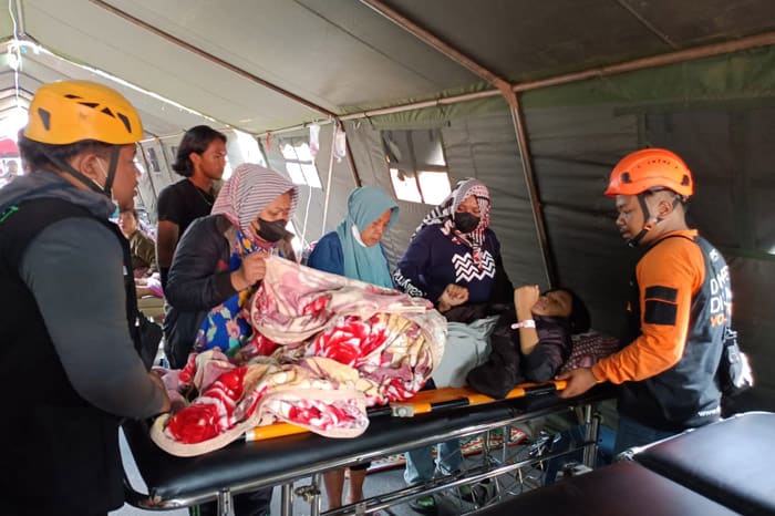 gempa sumedang7 dompet dhuafa Dompet Dhuafa respons cepat Gempa Bumi Sumedang