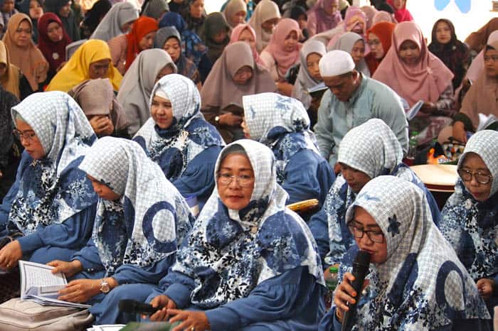 kajian wakaf bersama ustazah aisyah dahlan1 dompet dhuafa Kajian Wakaf bersama Ustazah Aisyah Dahlan