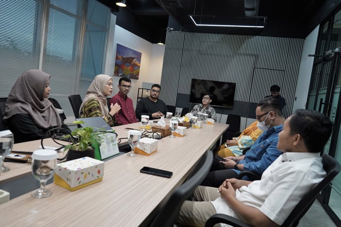mizan group amanahkan donasi masyarakat untuk palestina4 dompet dhuafa Mizan Group Amanahkan Donasi Masyarakat untuk Palestina