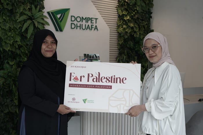 mukena siti khadija campaign we stand for palestinian2 dompet dhuafa Mukena Siti Khadija Campaign We Stand for Palestine