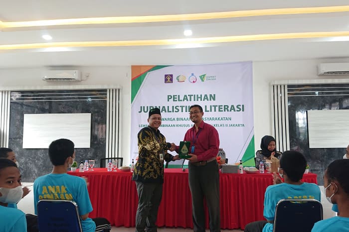 pelatihan jurnalistik literasi1 dompet dhuafa pelatihan jurnalistik untuk warga binaan anak-anak