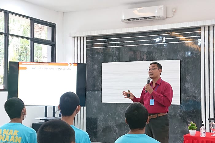 pelatihan jurnalistik literasi2 dompet dhuafa pelatihan jurnalistik untuk warga binaan anak-anak