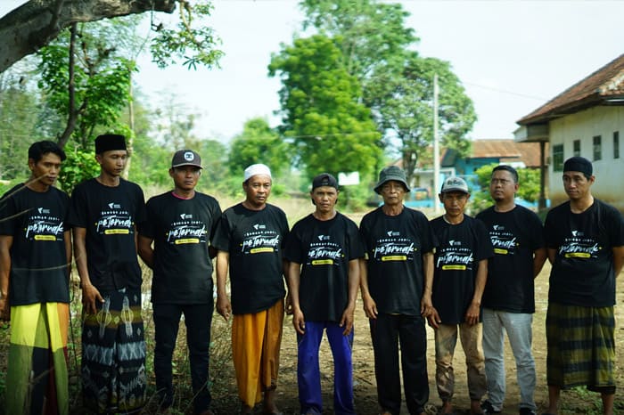 peternak lebah madu3 dompet dhuafa DD bantu peternak lebah madu yang hadapi musim paceklik