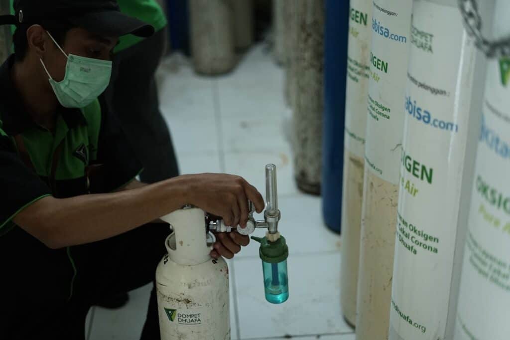 sentra pengisian tabung oksigen dompet dhuafa 9 dompet dhuafa Sentra Pengisian Tabung Oksigen Dompet Dhuafa