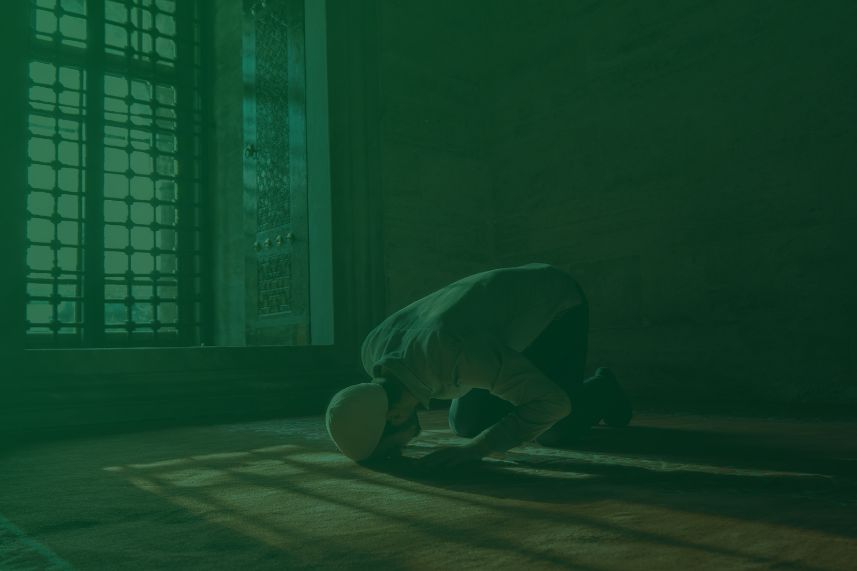 Ilustrasi orang beribadah, salah satu cara bersyukur kepada Allah Swt