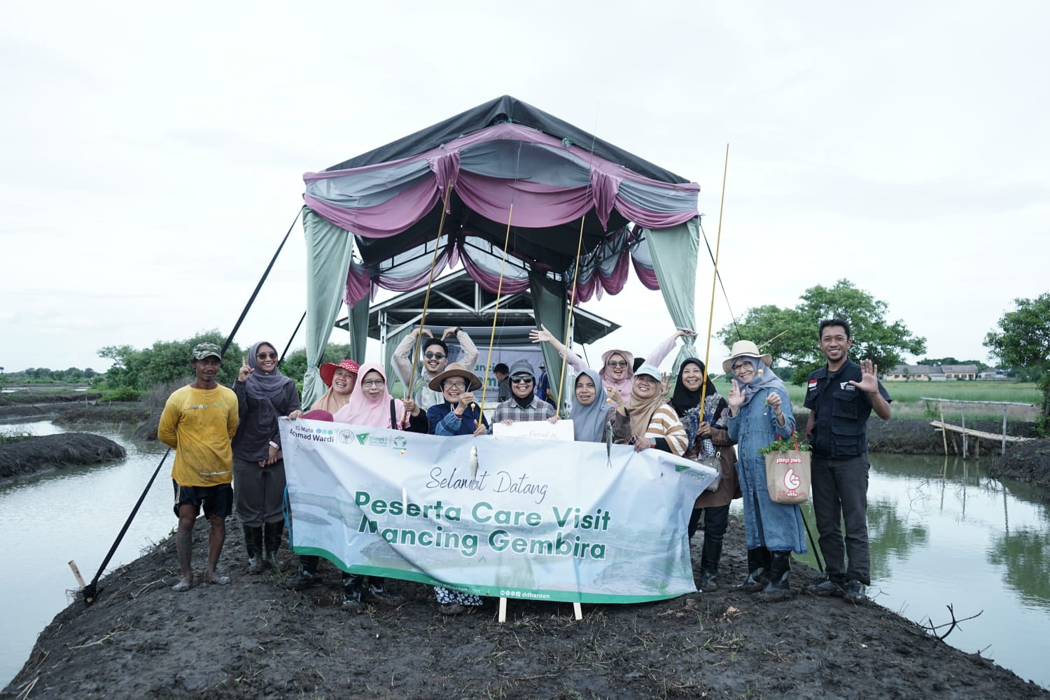 mancing bandeng zakat produktif 4 dompet dhuafa Mancing Bandeng Zakat Produktif