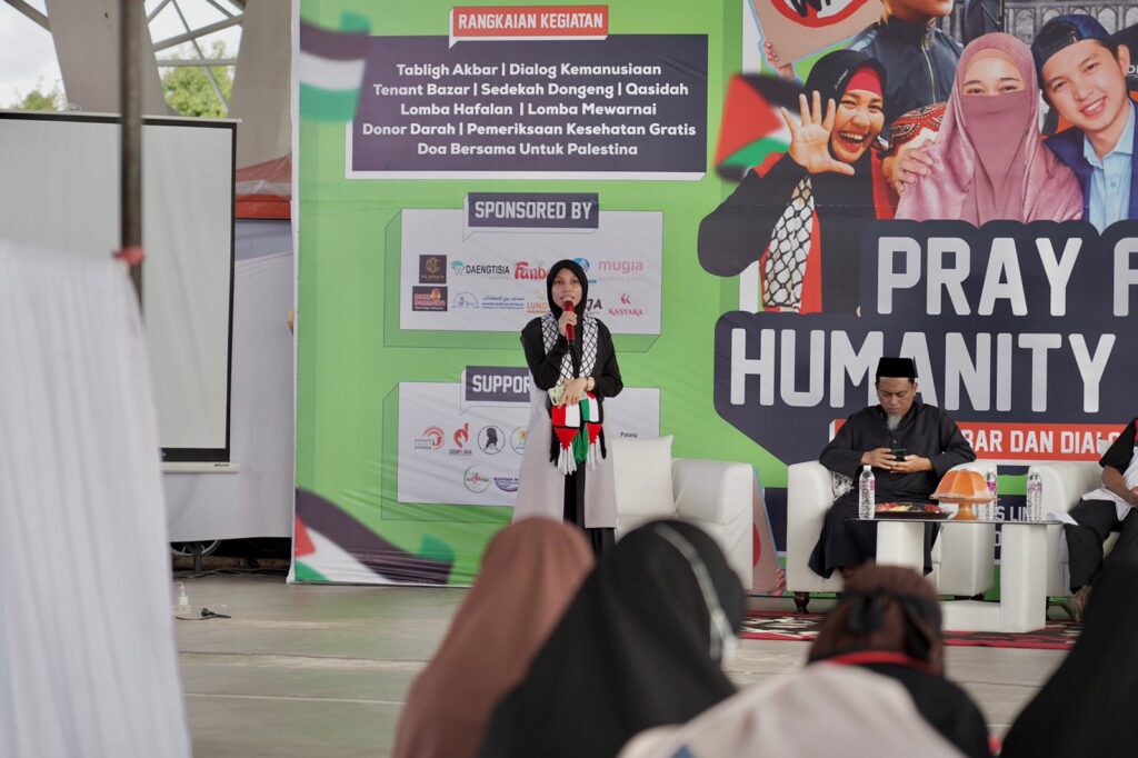 Pray for Humanity Jilid 4
